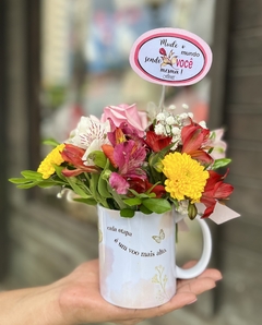 Imagem do Caneca da mulher com flores