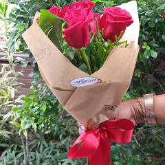 Ramalhete rosas vermelhas
