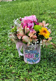 Caneca da Mamãe com Flores - Florart Floricultura 