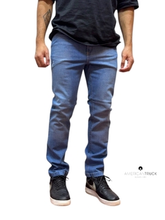 Pantalon American Slim Celeste - comprar online