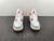 Nike Air Jordan 4 na internet