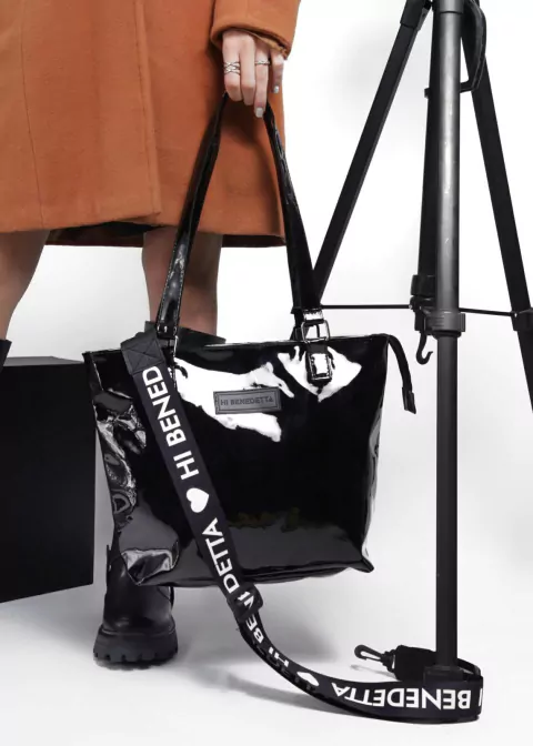 Cartera Negra Charlotte