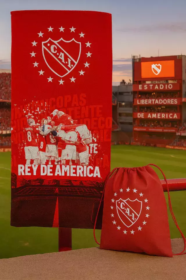 Toallon Microfibra Secado Rapido C/ Mochila - Independiente Rey De América 02