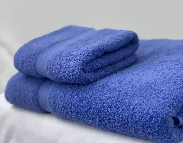 Set Toalla y Toallon XL Ultra 500 Gr - Azul Marino