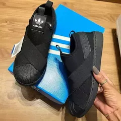 AD SLIPON PRETO PRETO