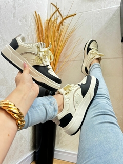 TENIS LOUIS VUITTON MARFIM PRETO DOURADO na internet