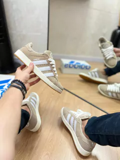 CAMPUS BEGE BRANCO - comprar online