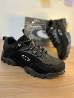 OAKLEY PRETO CAMURÇA