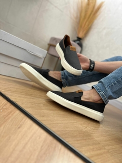 SLIPON HUGO BOSS PRETO TECIDO - loja online