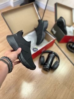 SLIPON LYND SAX PRETO PRETO - comprar online