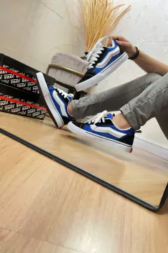 KNU PRETO AZUL