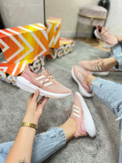 AD ULTRABOOST ROSE BRANCO - comprar online