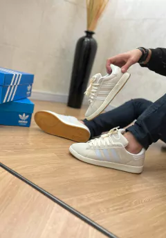AD CAMPUS OFF WHITE - comprar online