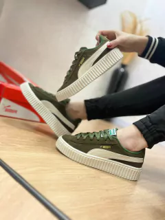 TENIS SOFT VERDE MILITAR na internet