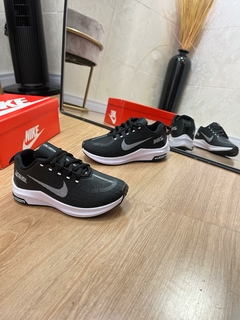 INFANTIL - NK ZOOM PRETO BRANCO - comprar online