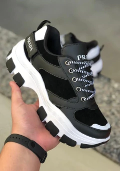 Imagem do TENIS PRADA PRETO BRANCO TRATORADO