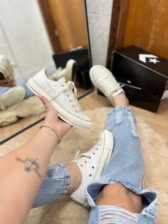 CONVERSE OFF WHITE SHINE
