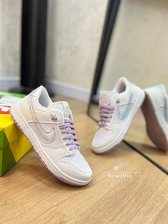 DUNK CROCO BRANCO LILAS HOLOGRÁFICO