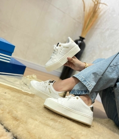 SNEAKER AD205 BRANCO OURO - comprar online