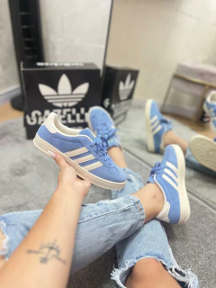 GAZELLE AZUL BRANCO - comprar online