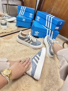 SUPERSTAR TRATORADO JEANS na internet