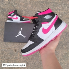 JORDAN PRETO BRANCO PINK