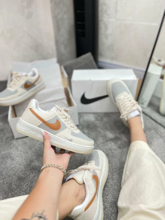 AIRFORCE AF1 AREIA CINZA CARAMELO - loja online