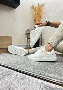 V100 BRANCO BRANCO - TenisVel