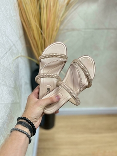 PAPETE PODEROSA NUDE ROSE STRASS na internet