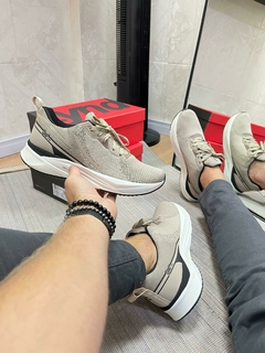 TENIS LYND Y98 BEGE PRETO - comprar online