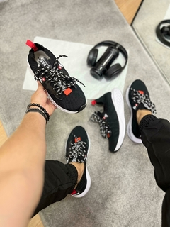 ZOOM SPORT KINITE PRETO BRANCO VERMELHO na internet