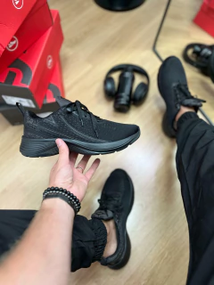 TENIS LYND SPOTH PRETO PRETO na internet