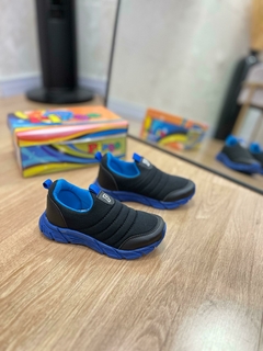 INFANTIL - SLIPON PIPOS PRETO AZUL 300-03 - TenisVel