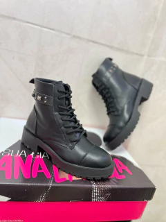 BOTA SUA CIA CADARÇO PEDRARIA PRETO 8386.16052 na internet