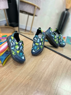 INFANTIL - SLIPON PIPOS DINO PRETO VERDE 01-65-42 na internet