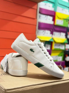 SEM TROCA - TENIS BRANCO VERDE na internet