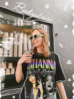 T-Shirt Rihanna na internet