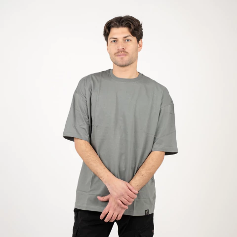 Remera Daily Over Lisa Kazu. - comprar online