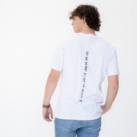 Remera Ubicación Grados Daily