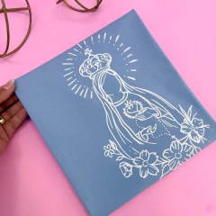 T-Shirt Nossa Senhora (Azul Garoa) - comprar online