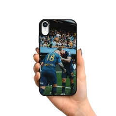 Benedetto y Nandez, festejo de gol
