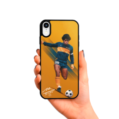 Diego, fondo amarillo con firma
