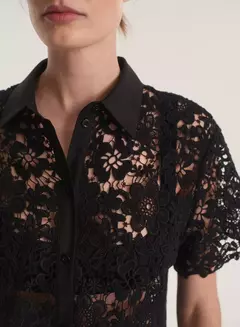 CAMISA GUIPIURE (ETIQUETA NEGRA)