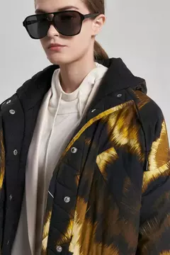 CAMPERA GRETEL (MARIA CHER) en internet