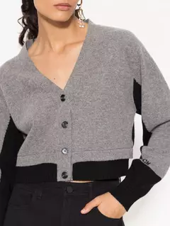 CARDIGAN MORA (JAZMIN CHEBAR) en internet