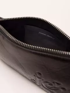 CARTERA GROOVY (JAZMIN CHEBAR) en internet