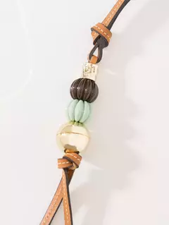 CHARM BUBLES (JAZMIN CHEBAR) en internet
