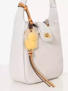CHARM DUCK (JAZMIN CHEBAR) - SHE