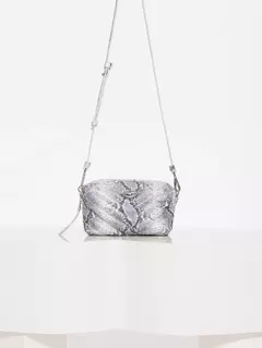 CROSSBODY LIPSTICK (JAZMIN CHEBAR) en internet