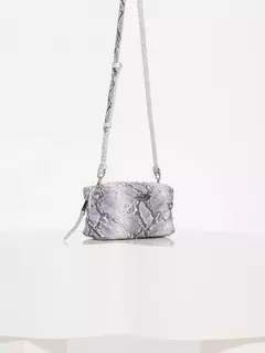 CROSSBODY LIPSTICK (JAZMIN CHEBAR) - She Tendencias